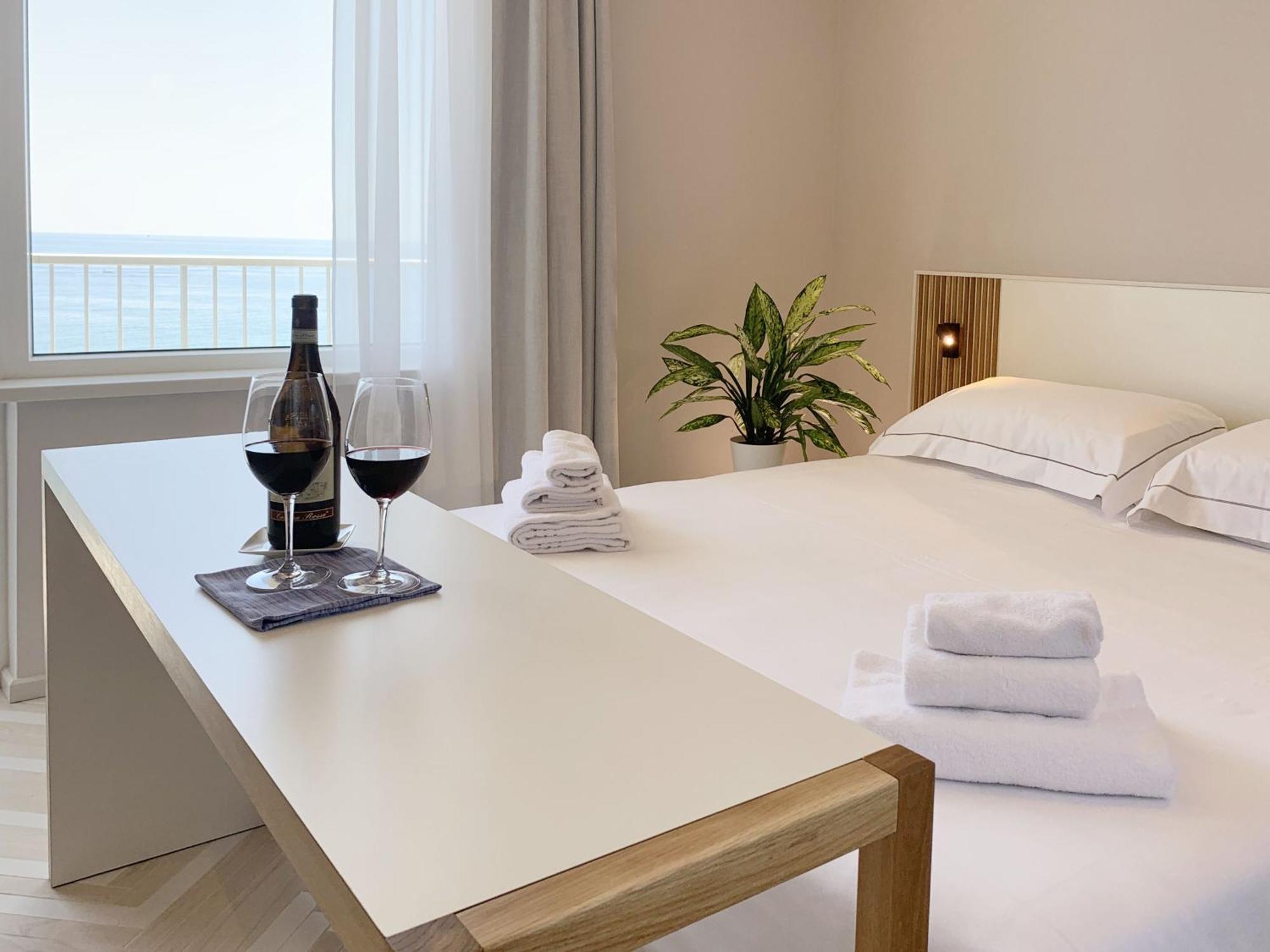 Hotel Corallo Imperia Værelse billede