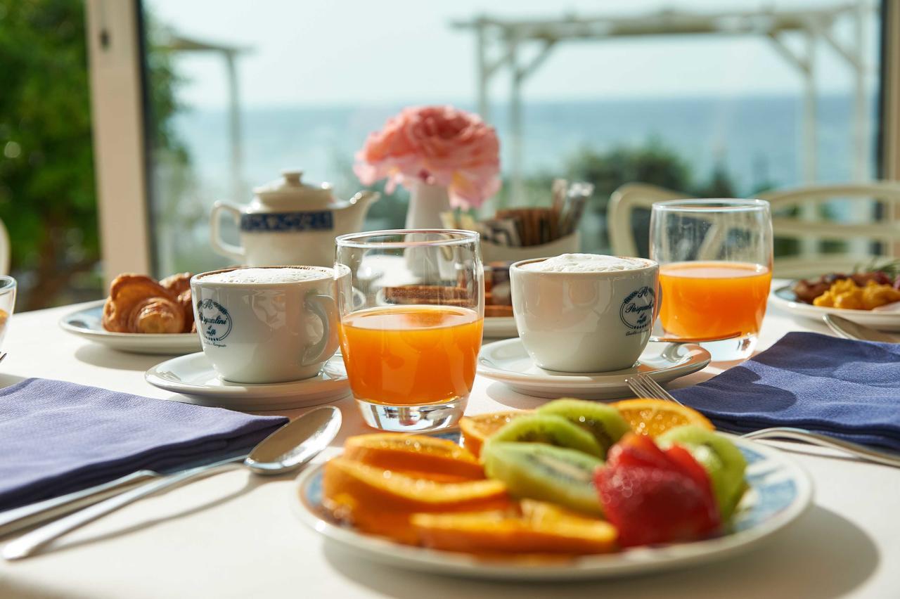 Hotel Corallo Imperia Eksteriør billede