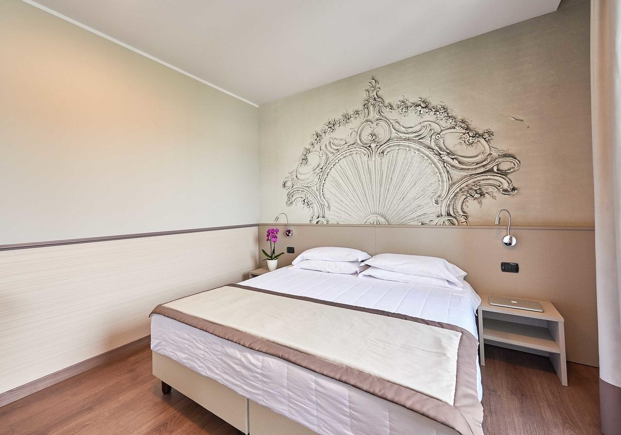 Hotel Corallo Imperia Eksteriør billede
